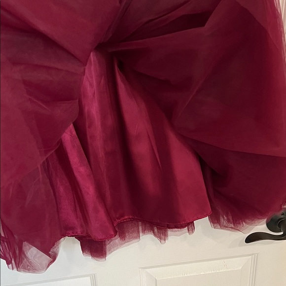 Society+ Elegant Dark Burgundy Tulle Skirt XL - Picture 4 of 6